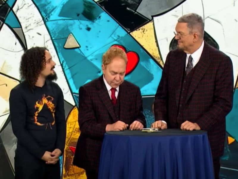 Bernardo Sedlacek Tries To Fool Penn & Teller!