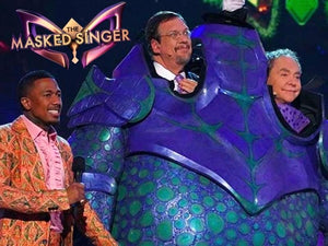 Penn & Teller on The Masked Singer (Watch Now!)