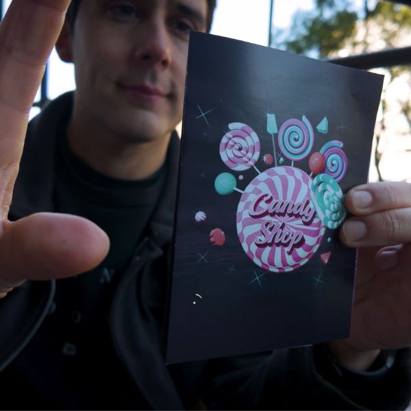3D Candy Advertisement by Henry Evans and Martin Braessas