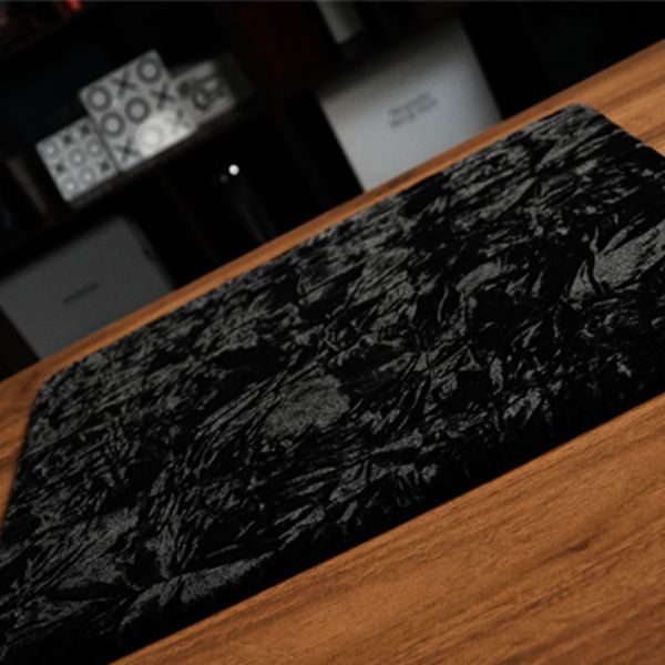 Black Art Close-Up Pad Set by Bond Lee