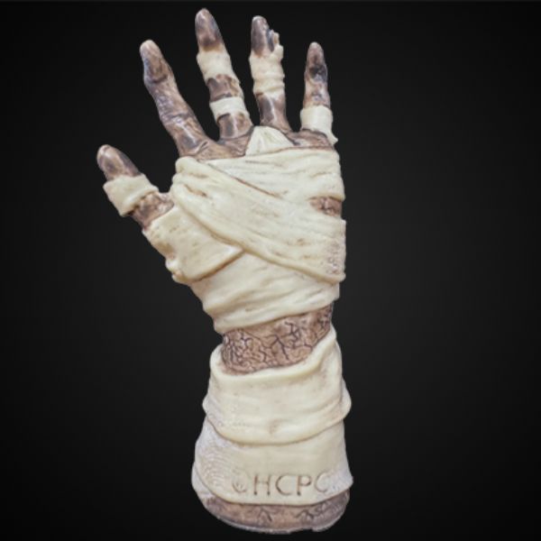 Hanson Chien Presents Mummy Hand