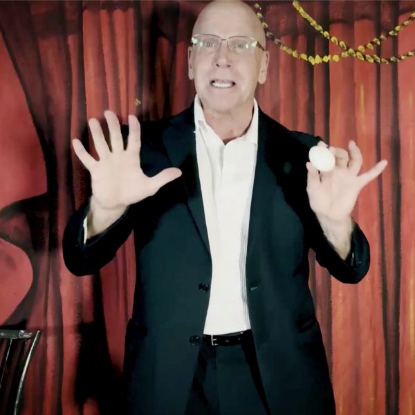 Silk to Egg by Michael Ammar and Bazar de Magia