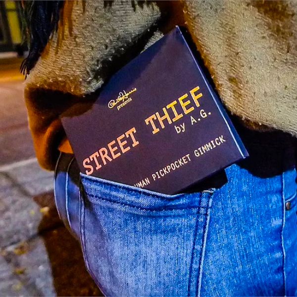Street Thief (U.S. Dollar - BLACK) by Paul Harris